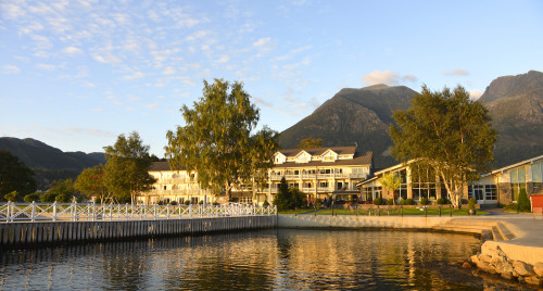 West Coast Invest har kjøpt Rosendal Fjordhotel. 